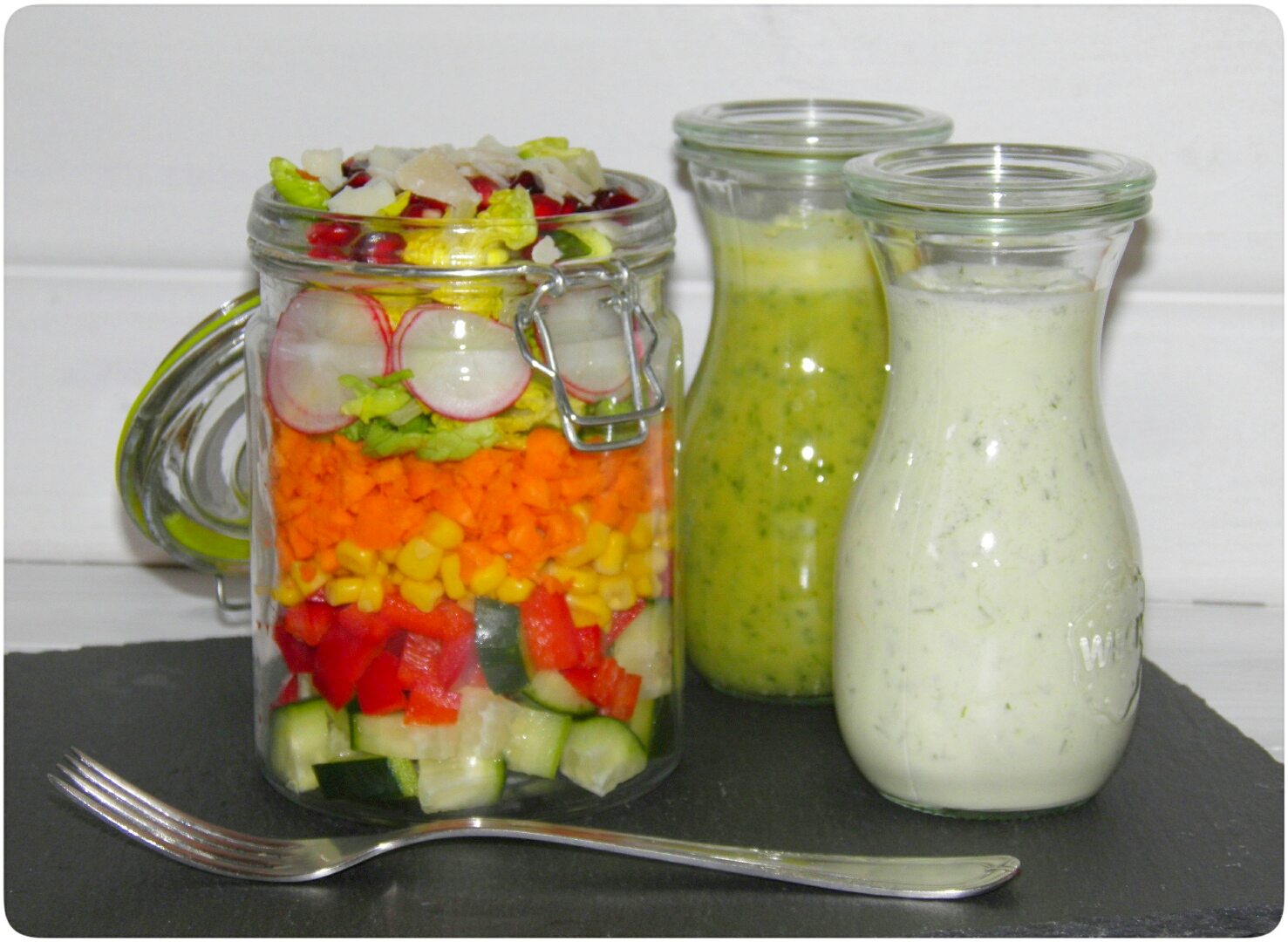 Salat to go & 2 leckere Dressings WieWoWasIstGut FoodBlog