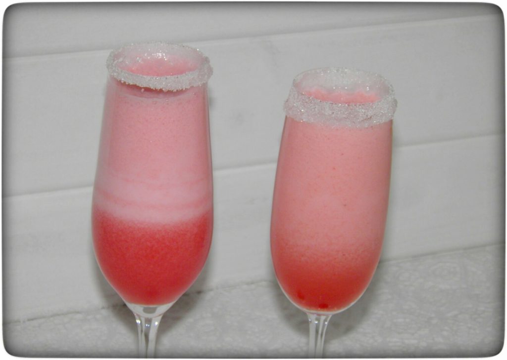 Pink-Prosecco-toller-Aperitif-für-Silvester-und-alkoholfreie-Alternative
