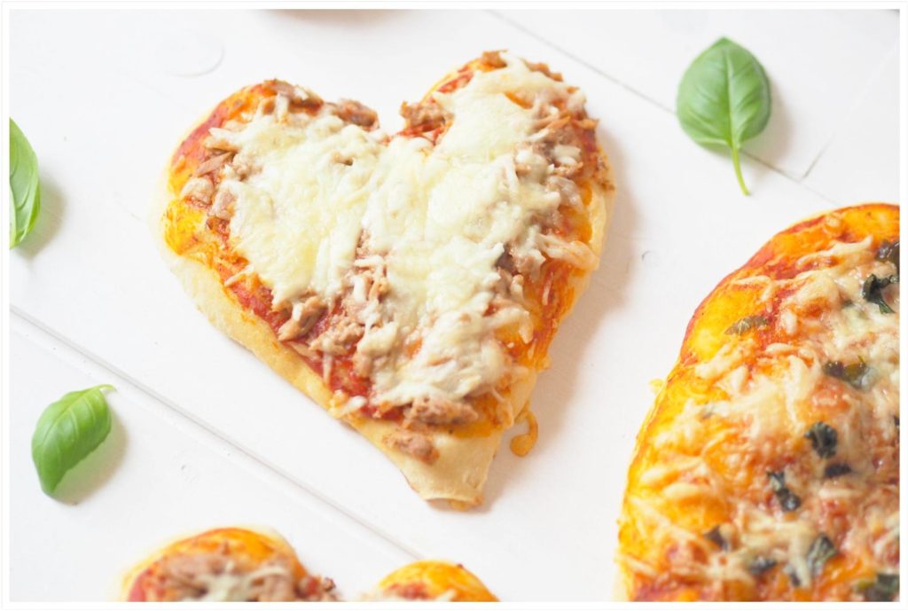 Herzpizza-zum-Muttertag-aus-dem-Thermomix-Valentinstag