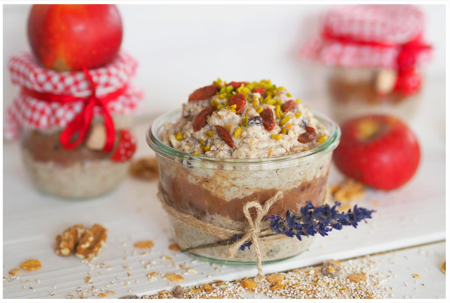 Herbstliches Bratapfel-Bircher Müsli für einen guten Start in den Tag - Wiewowasistgut