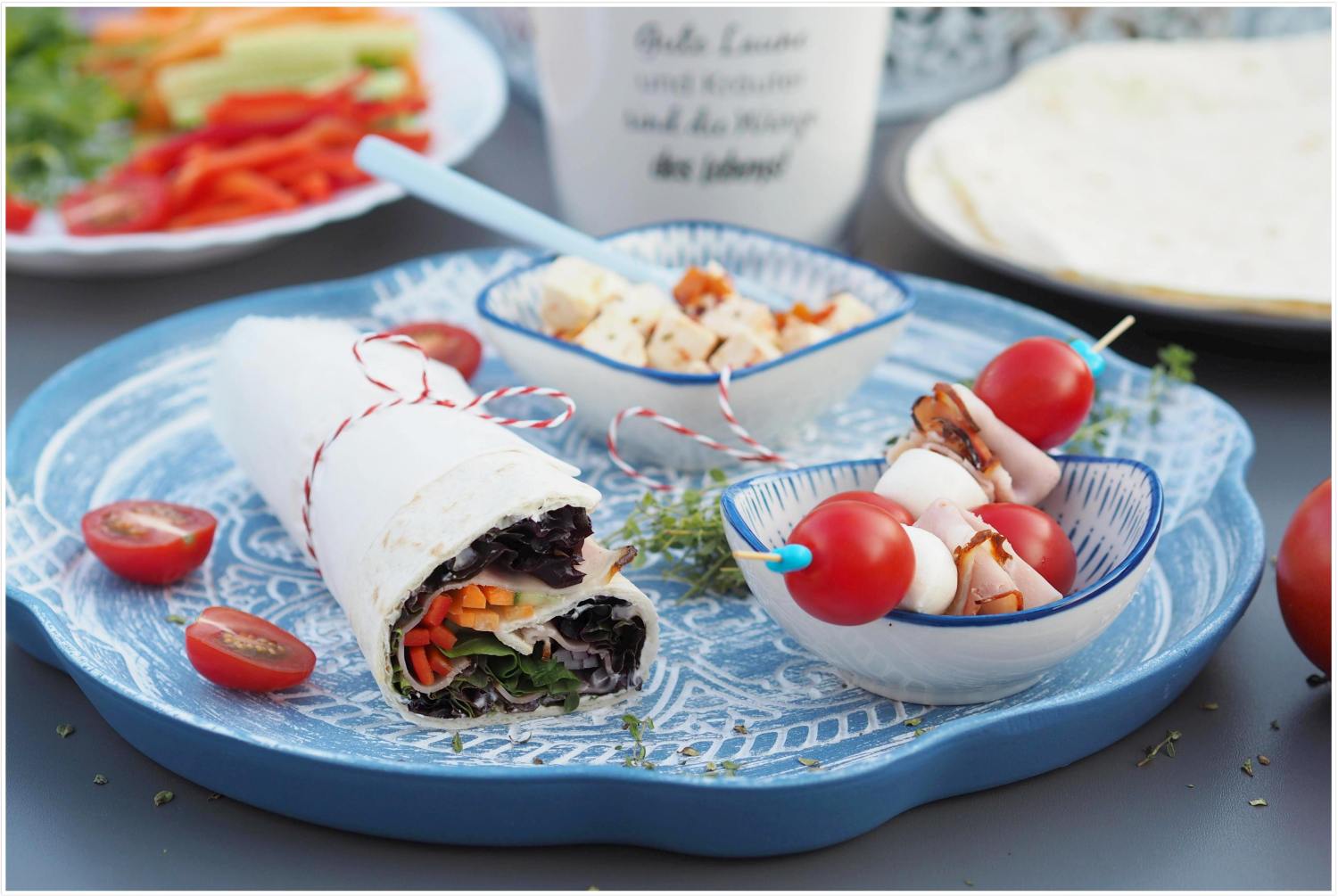 Rainbow-Wraps mit Joghurt-Honig-Thymian Dip & Krustenbraten