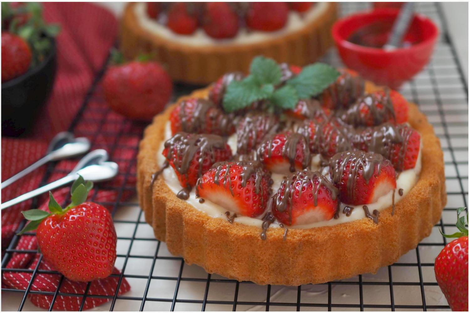 10-minuten-erdbeer-pudding-torte-mit-vanille-erdbeer-marmelade ...