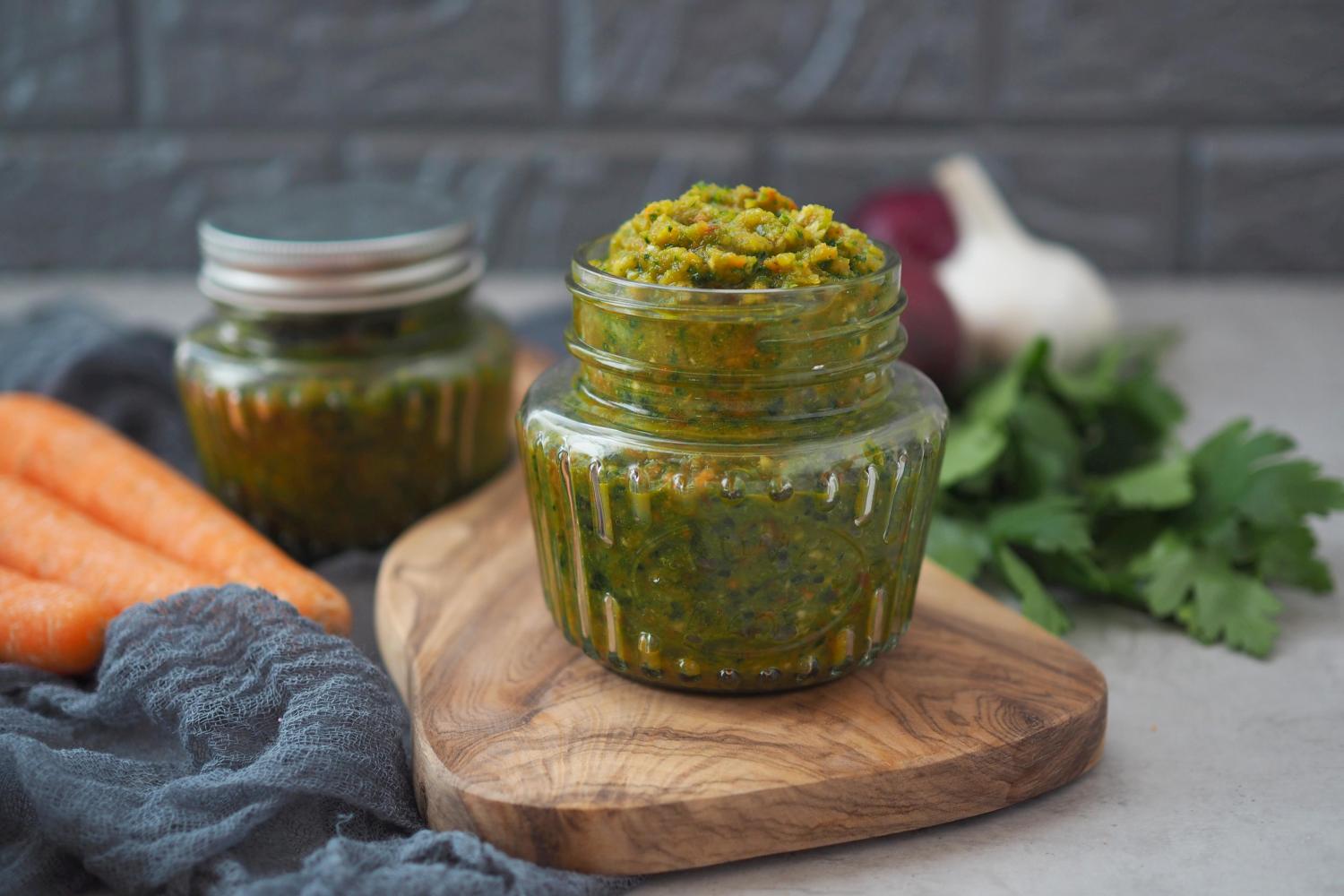 Concentrado de verduras sin aditivos y conservadores (como cubitos de caldo de verdura)