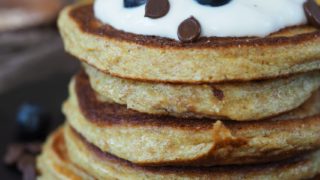 Haferflocken-Protein-Pancakes (zucker- und mehlfrei) - Wiewowasistgut