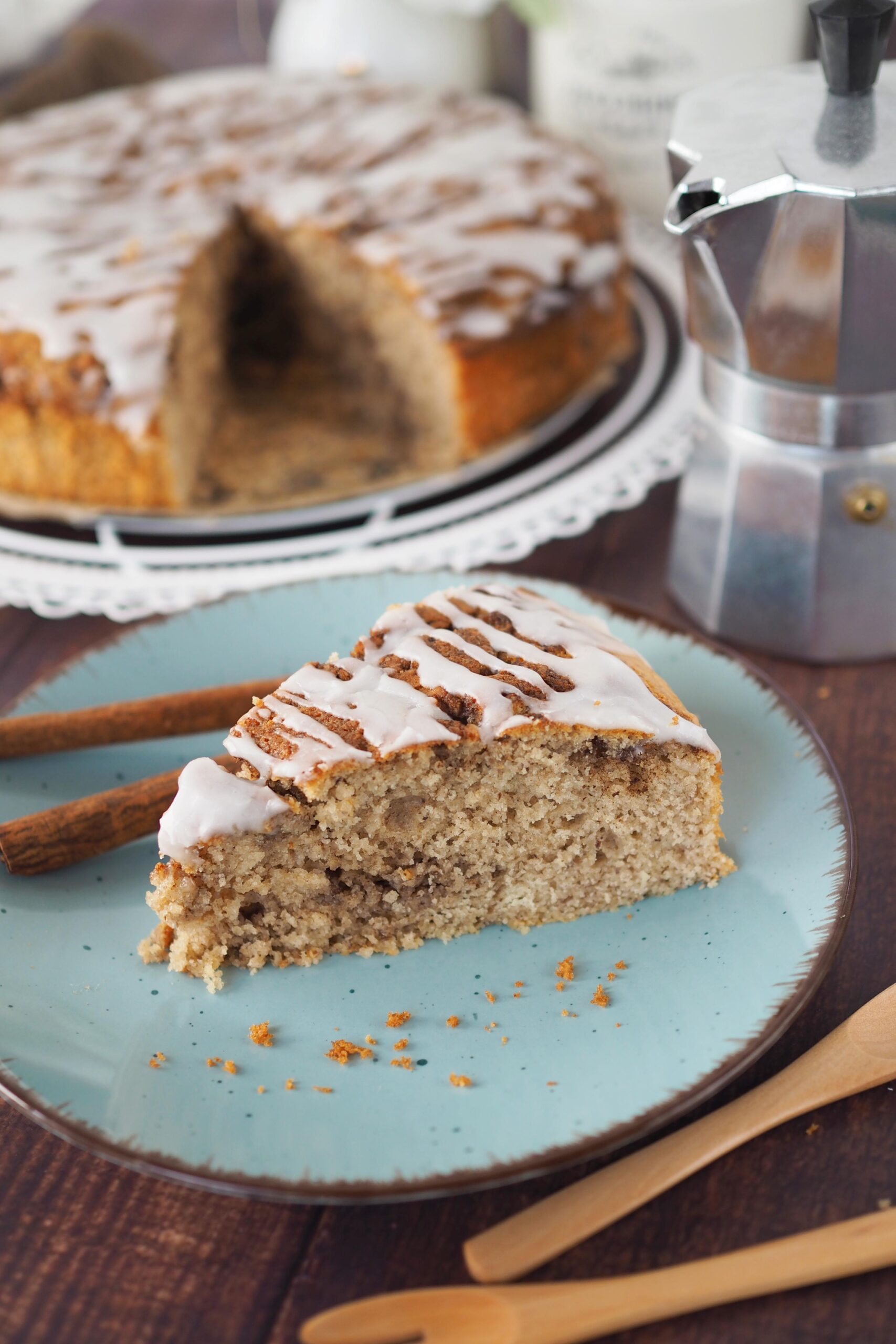 Saftiger Zimtschnecken-Kuchen - Wiewowasistgut