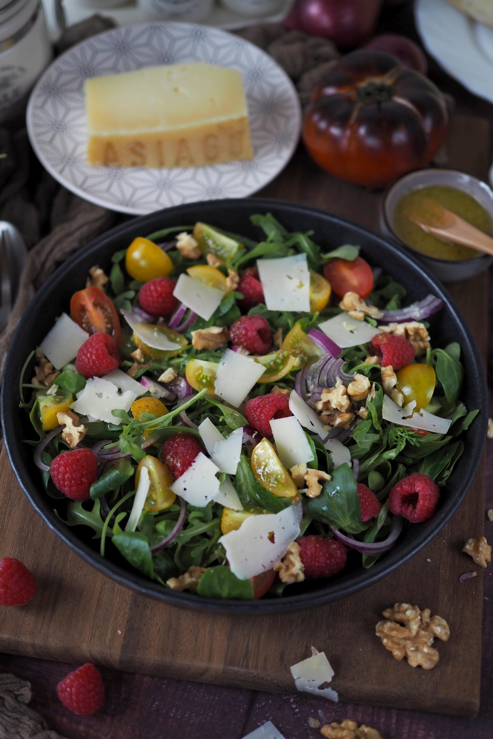 Fruchtiger Wintersalat mit Orangen-Senf-Dressing - Wiewowasistgut