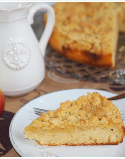 blitzschneller-apfelkuchen-mit-streuseln