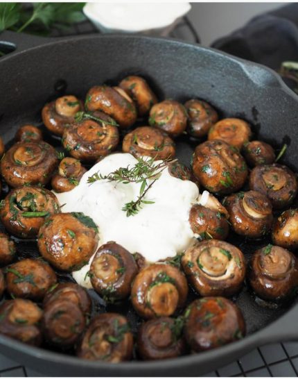 wie-vom-rummel-jahrmarkt-champignons-mit-frischen-kraeutern-dip-knoblauch