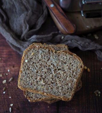 fitness-vollkornbrot-mit-saaten