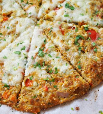 proteinreiche-schuettelpizza-ohne-mehl-mit-haferflocken