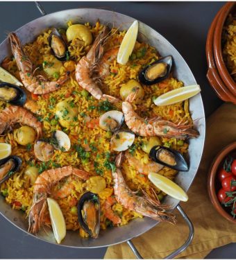 paella-de-mariscos-30-minuten-meeresfruechte-paella