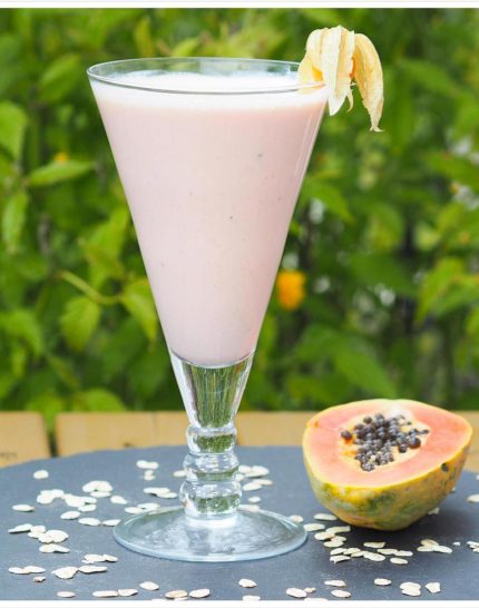 Papaya-Colada–Eiweißshake-ohne-Zusätze-nach-dem-Sport-Thermomix