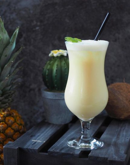 pina-colada-karibik-zu-hause-cocktail-ananas-genießen