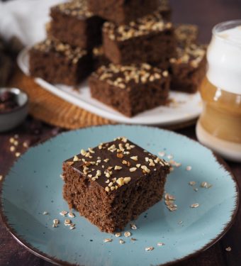 schokokuchen-mit-schokoladenschicht