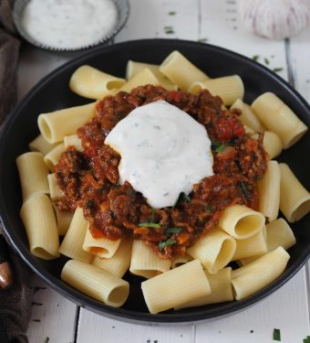 tuerkische-pasta-mit-joghurt